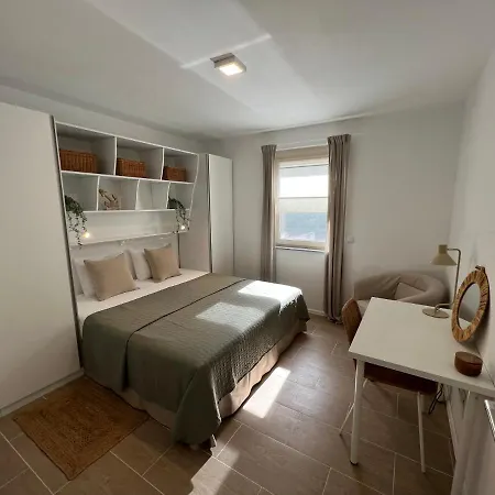 Sunset Huus Apartman *