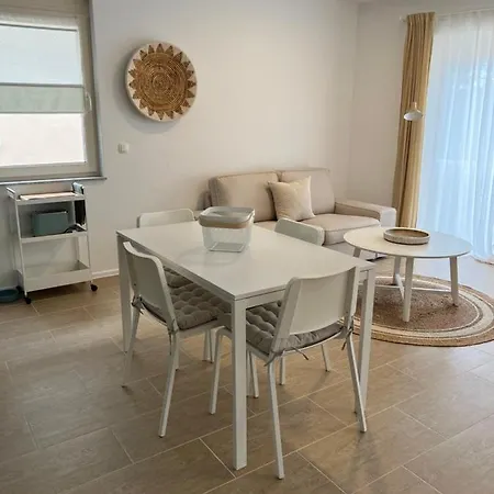 Apartman Sunset Huus