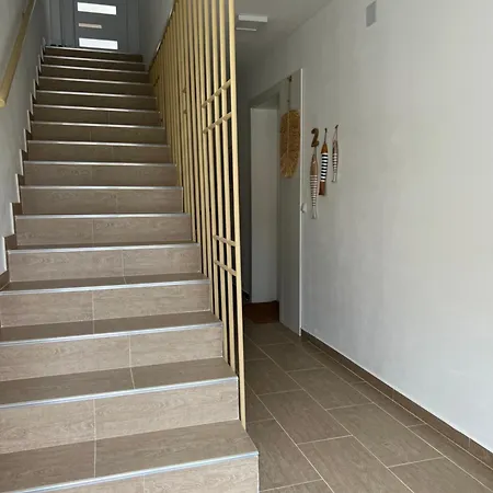 Apartman Sunset Huus